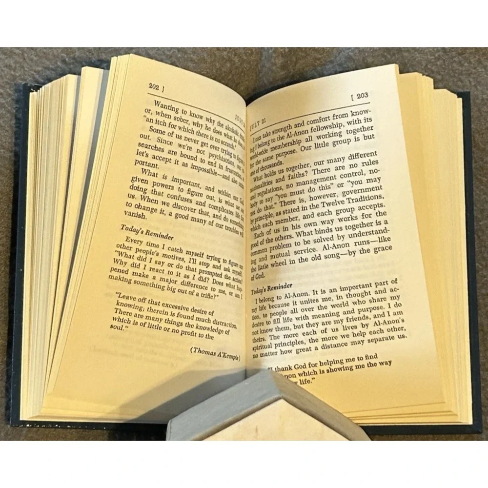 One Day at a Time in Al anon for Families & Friends of Alcoholics Pocket Edition